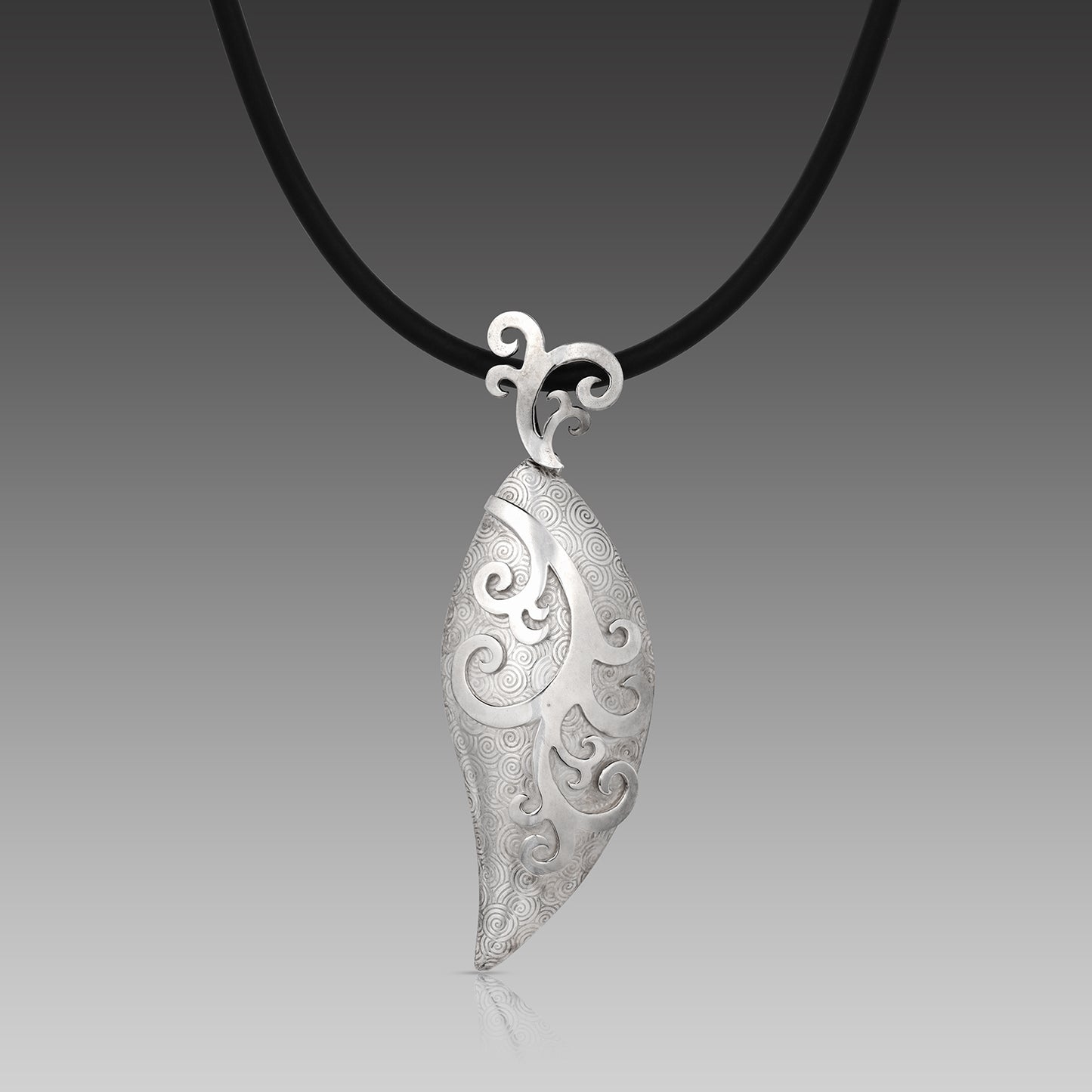 Scroll Pendant